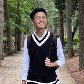 Jonathan Ong headshot