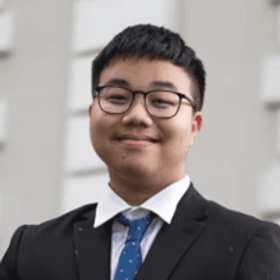 Mattias Kon headshot